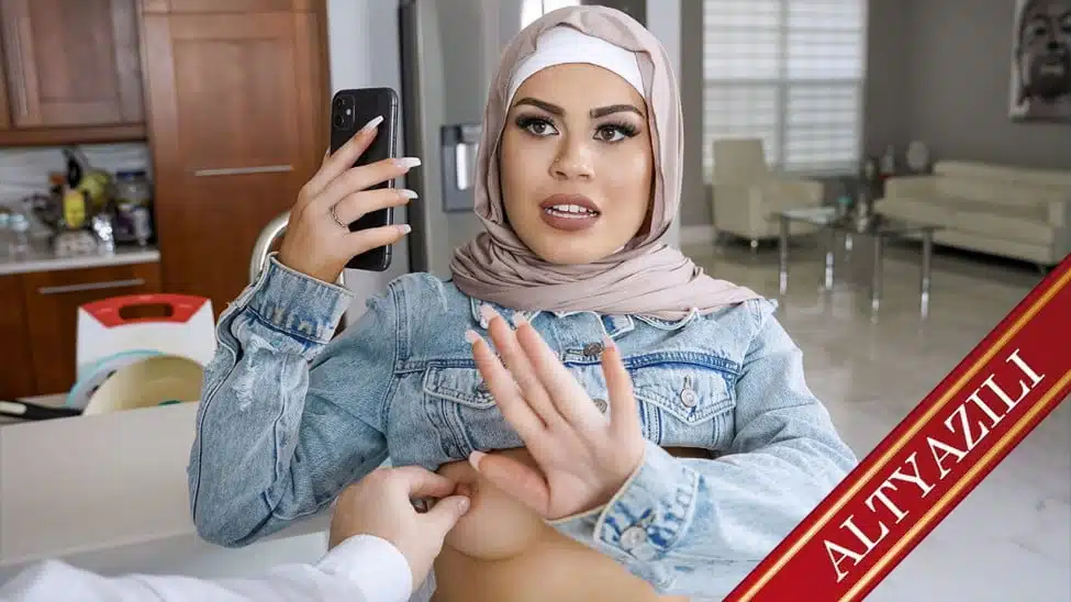 Beyaz Külotlu Üvey Anneye Otelde Arkadan Dayama  Türkçe Altyazılı Porno İzle – ClupFlixGo